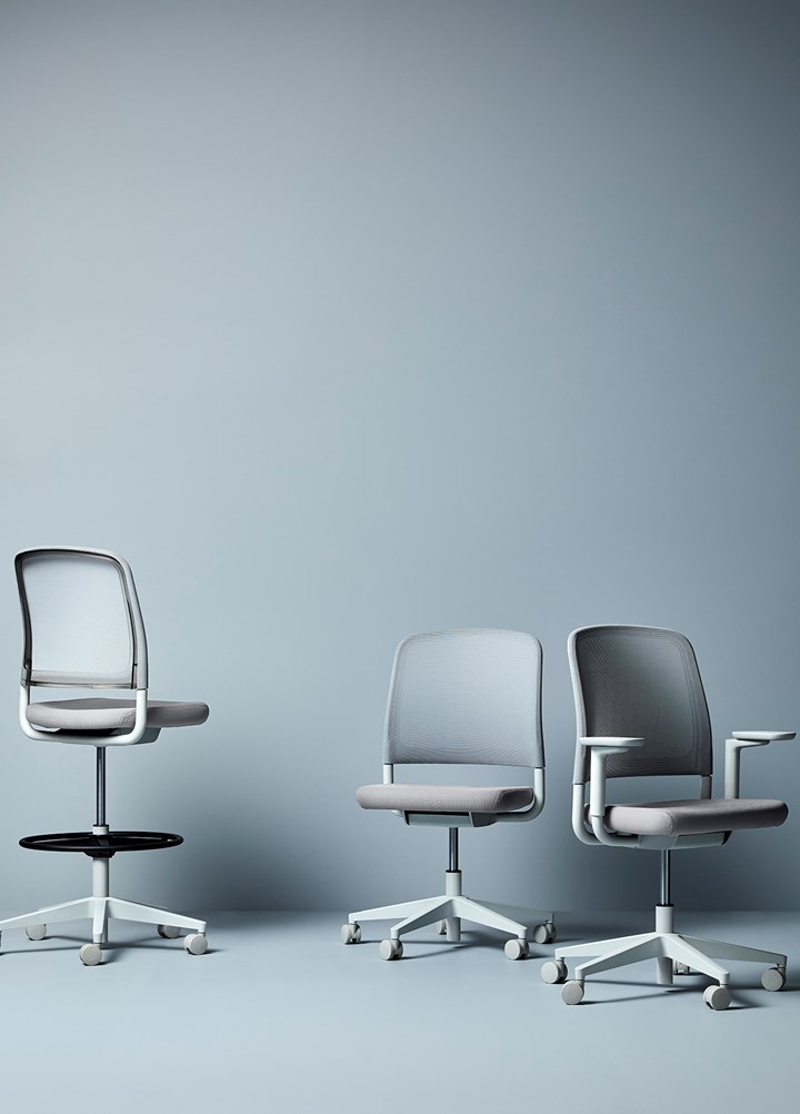 HCP 230117 Zenith Chairhero 010 V1